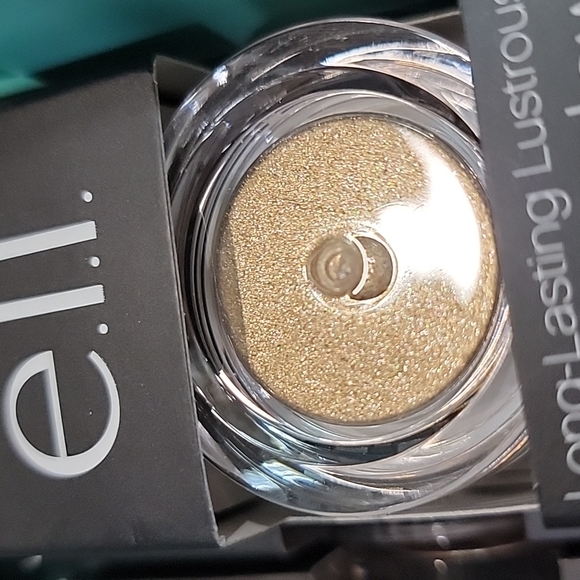 E.l.f Long-lasting Lustrous Eyeshadow 81143 Toast Gold Shimmer - Picture 4 of 4